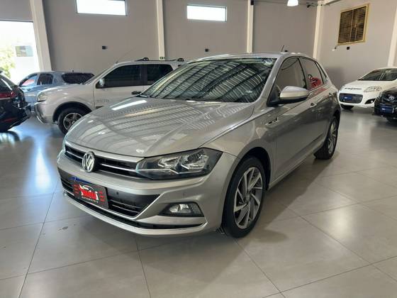 VOLKSWAGEN POLO 1.0 200 TSI HIGHLINE AUTOMÁTICO VOLKSWAGEN POLO 1.0 200 TSI HIGHLINE AUTOMÁTICO